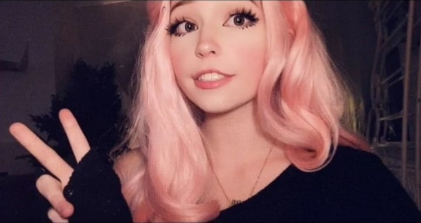 Belle Delphine Black Dress Patreon Snapchat Story