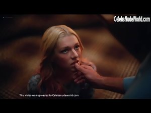 Alexa Demie in Euphoria (series) (2019) scene 1 Sex Scene