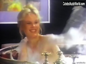 Dorothy Stratten in Playboy's Playmates of the Year: The 80's (1991) Sex Scene