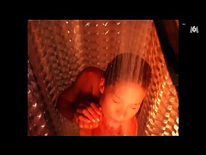 Jenna Elfman - Obsessed (2002) Sex Scene