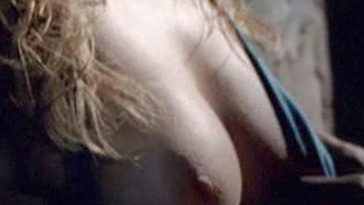 Alice Braga Nude Sex Scene In Lower City Movie - FREE VIDEO
