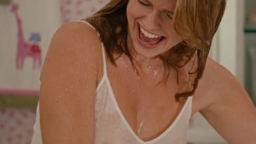 Alice Eve Nude Boobs In Sex And The City 2 Movie - FREE VIDEO