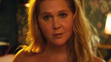 Amy Schumer Naked Scene from 'I Feel Pretty'