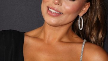 Brooks Nader Shows Off Her Sexy Tits at the Sports Illustrated Swimsuit Launch Party (15 Photos)