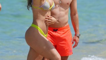 Arthur Melo Enjoys a Beach Day with Carolina Miarelli (26 Photos)