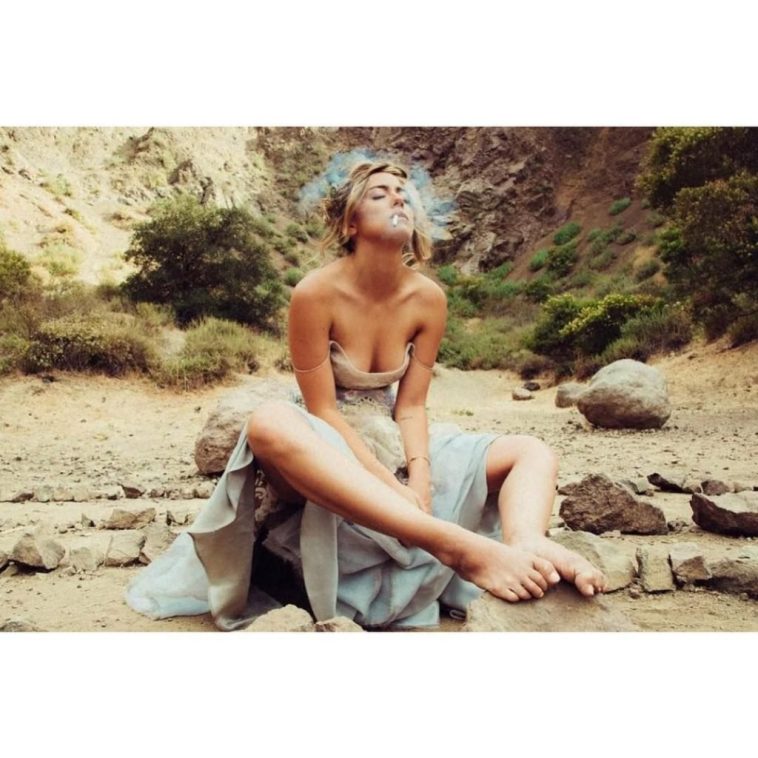 Chloe Bennet Nude & Sexy (12 Photos + GIF)