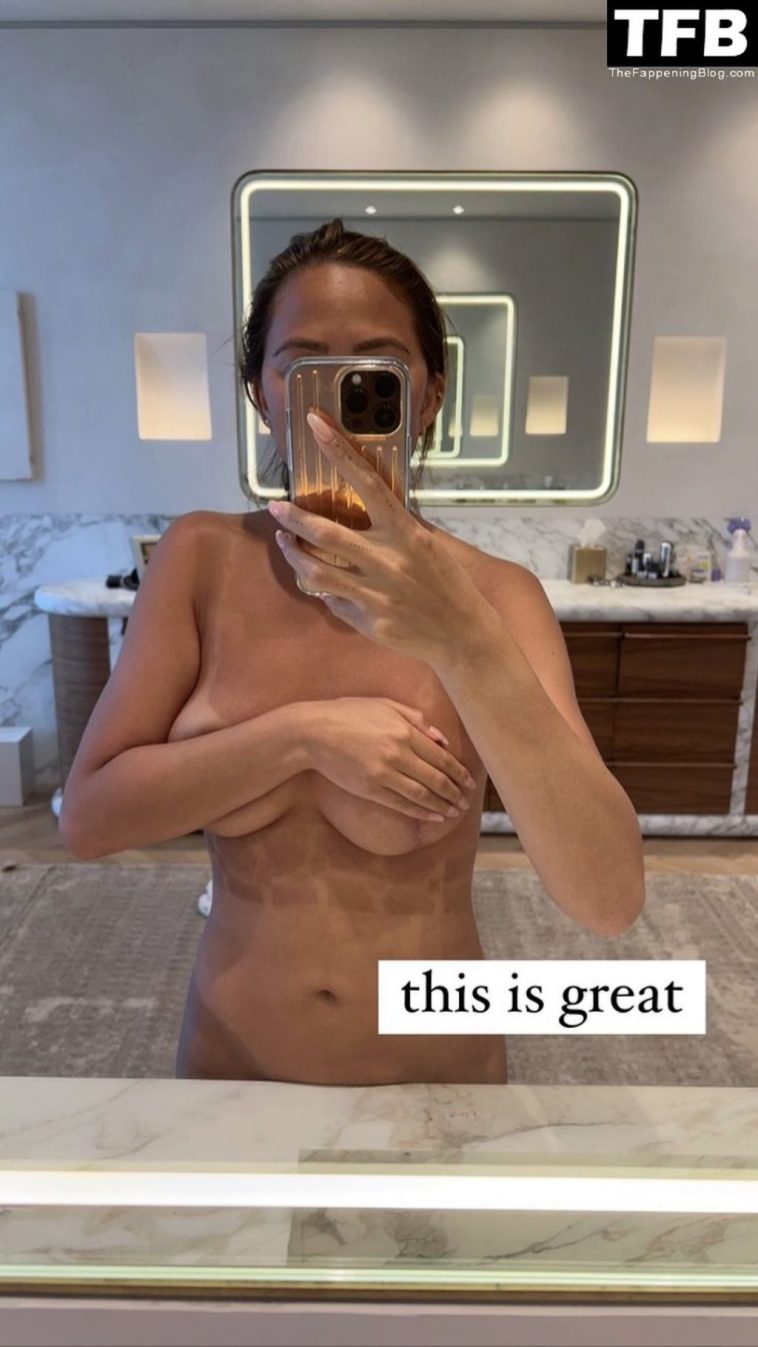 Chrissy Teigen Topless (2 Photos)
