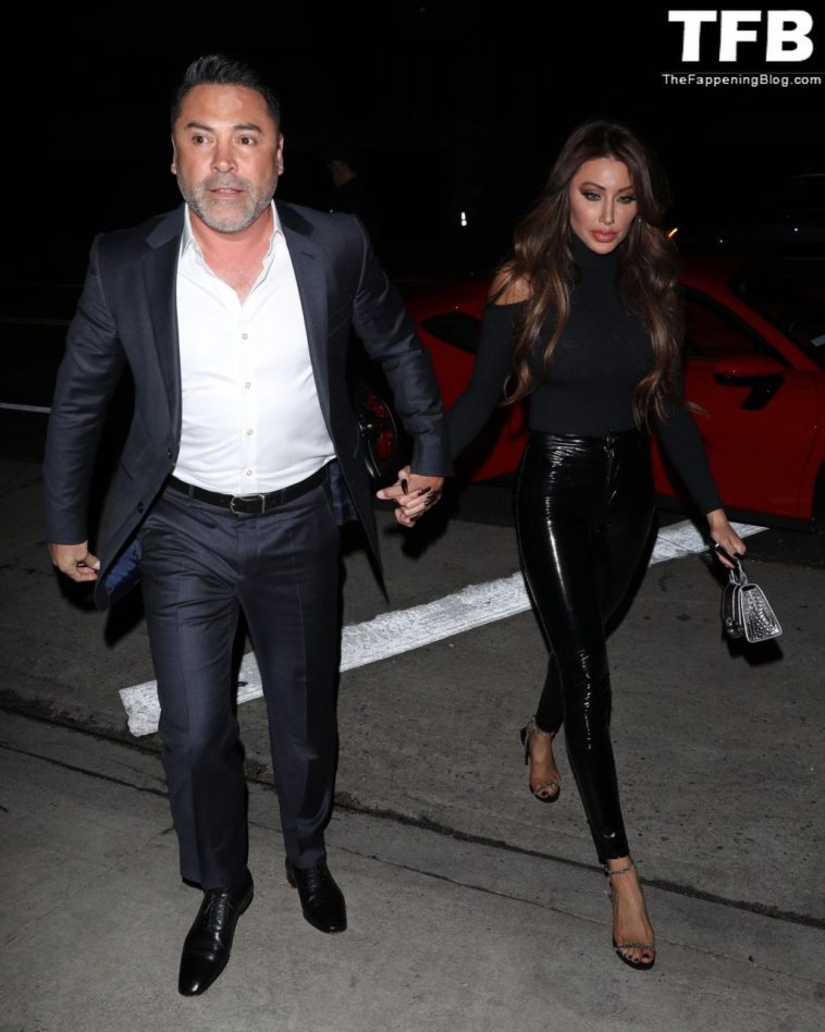 Oscar De La Hoya & Holly Sonders Step Out on a Dinner Date in Santa Monica (38 Photos)