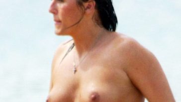 Fat Jessie Wallace Topless in the Caribbean