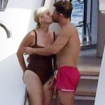 Katy Perry & Orlando Bloom Get the Temperatures Soaring on Their Italian Family Holiday Out in Capri (94 Photos)