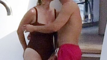 Katy Perry & Orlando Bloom Get the Temperatures Soaring on Their Italian Family Holiday Out in Capri (94 Photos)