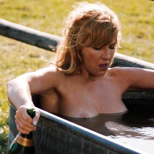 Kelly Reilly Naked Scene from 'Yellowstone' Series
