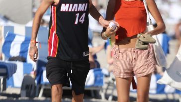 Mia Regan & Romeo Beckham Kiss and Chill Out on the Beach in Miami (51 Photos)
