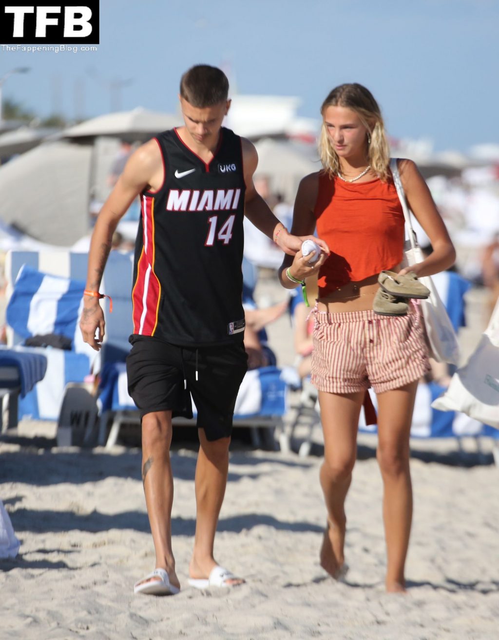 Mia Regan & Romeo Beckham Kiss and Chill Out on the Beach in Miami (51 Photos)