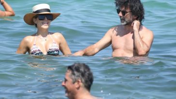 Sylvie Meis & Her Husband Enjoy a Day on the Beach in St Tropez (7 Photos)