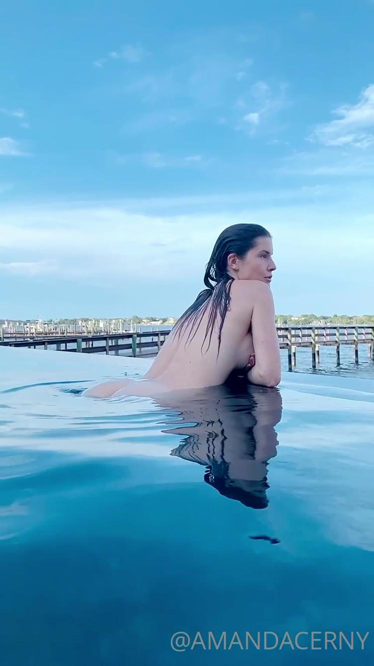Amanda Cerny Nude Swim $100 PPV Onlyfans Video
