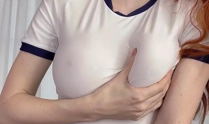 Amouranth Boob Squeeze Onlyfans Video Leaked
