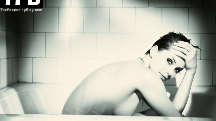 Andrea Osvárt Nude & Sexy Collection (9 Photos)