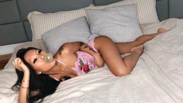 Asa Akira Bedroom Lingerie Posing Onlyfans Set Leaked