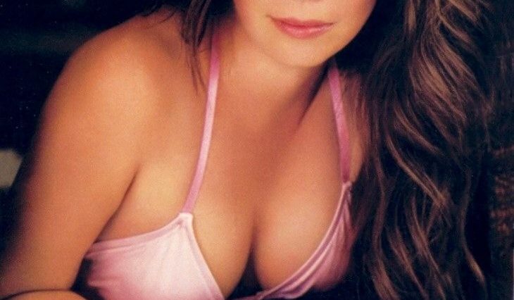Holly Marie Combs Nude & Sexy Collection (24 Photos)