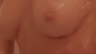 Kristen Hancher Nude Shower Onlyfans Video Leaked