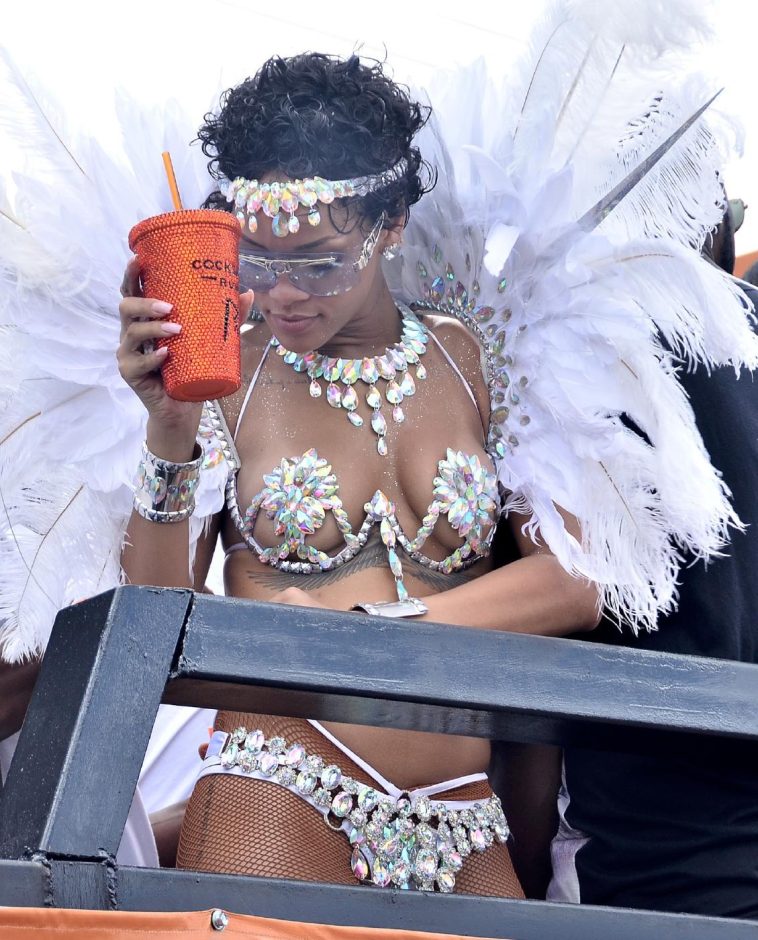 Rihanna Nip Slip Barbados Festival Photos Leaked