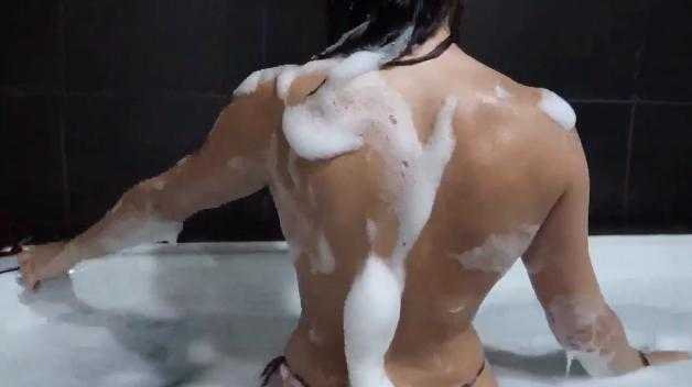 Christina Khalil Topless Bath Time Sexy Video - Famous Internet Girls