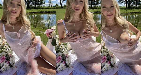 GwenGwiz Nude Picnic Photos Leaked - Famous Internet Girls