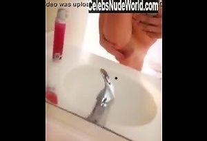 Aubrey Plaza - Bathroom Masturbation Part 3 Sex Scene