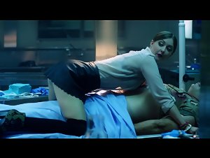 Katharine Isabelle - See No Evil 2 (2014) Sex Scene