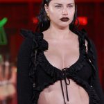 Adriana Lima Shows Off Her Baby Bump During the “Fortune City” Runway Show (3 Photos + Video)