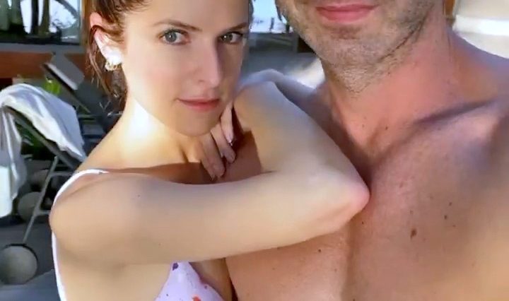 Anna Kendrick Looks Sexy in a Bikini (5 Pics + Video)