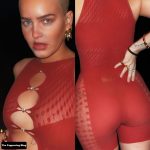 Anne-Marie Flaunts Her Tits & Ass (5 Photos)