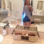 Bella Thorne Leaked (4 Photos)