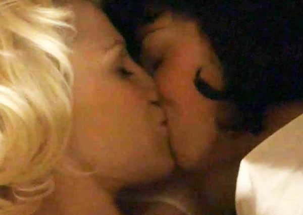 Sarah Silverman & Annaleigh Ashford Lesbian Kiss In 'Masters of Sex' Series