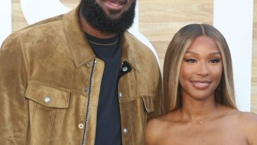 Savannah & LeBron James Arrive at the Los Angeles Premiere of Netflix’s ‘Hustle’ (72 Photos)