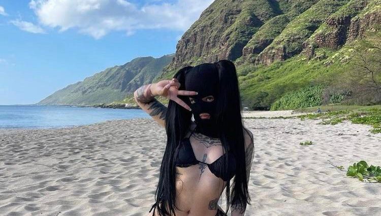Bella Poarch Bikini Beach Mask Set Leaked