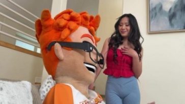 Phoebe Kalib - Models Clothes and What’s Beneath for Porn Dude - PornDudeCasting