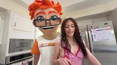 Stella Nash - Has Porn Dude as an Appetizer - PornDudeCasting