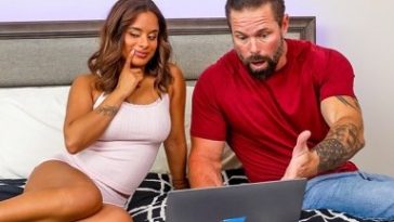 [Nookies] Isabella Jules - Sexy Laptop Seduction